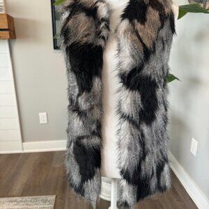 BISOU BISOU Faux Fur Vest